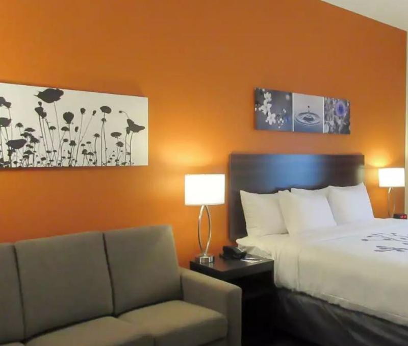 Sleep Inn & Suites Oregon - Madison Exteriör bild
